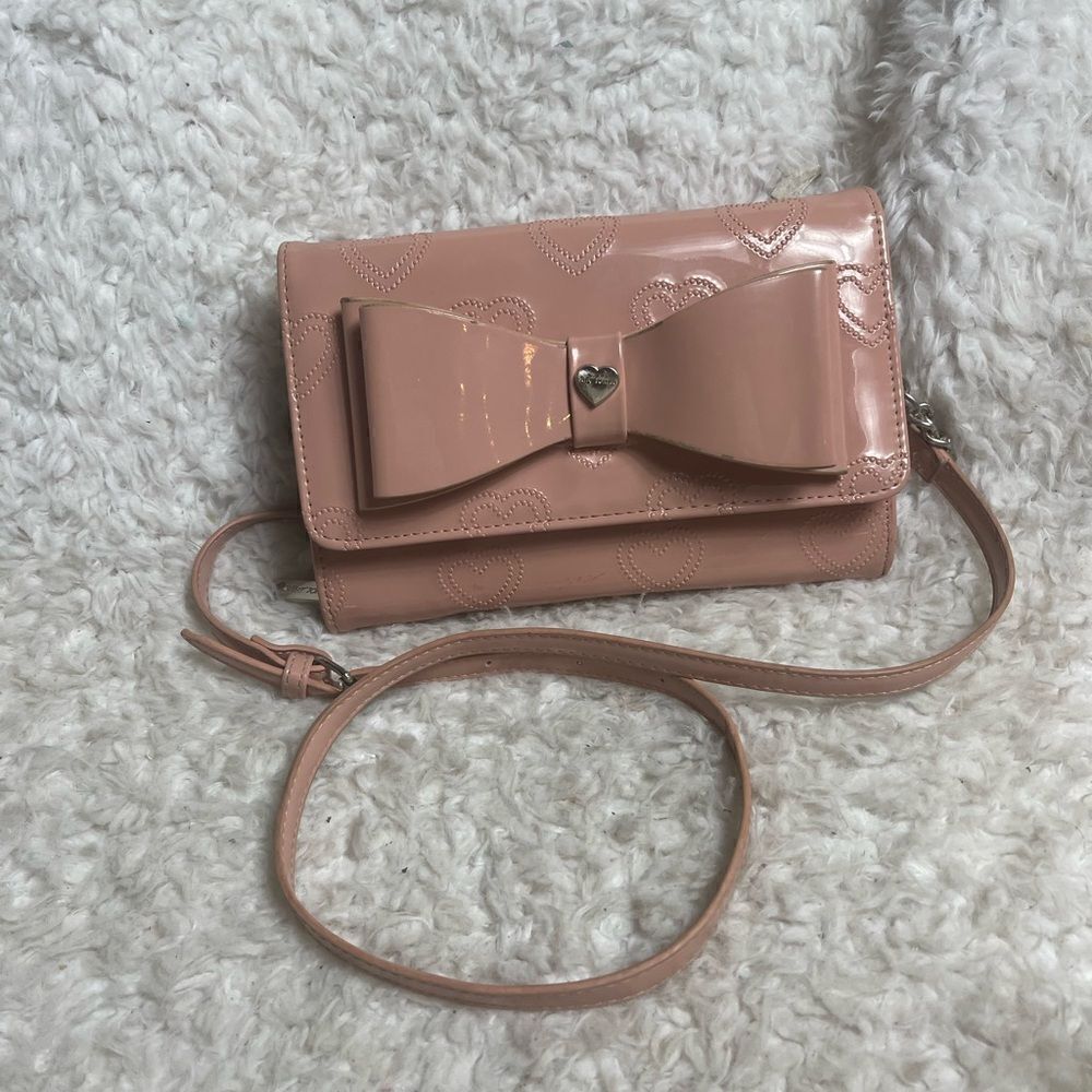 Betsey Johnson synthetic heart embossed pink  patent crossbody bag Bow accent